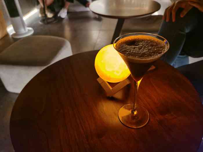 shimmer(巨鹿路店)-"早上咖啡厅晚上酒吧,整个氛围好chill.