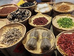-唐师傅湘西名菜馆(武陵路店)