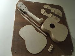 -WithU悠弦时光·尤克里里之家ukulele(宽窄巷子店)