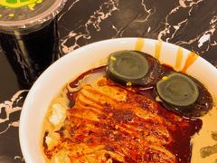 -何老二卤汁凉粉