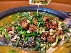 -探鱼·鲜青椒爽麻烤鱼(银泰城店)