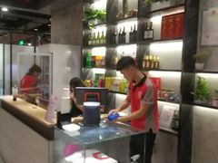 -叶派龙虾•招牌香辣蟹·海鲜(中海国际店)