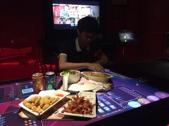 -百威KTV(恒福路店)