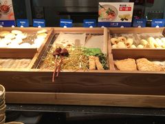 -刀小蛮半只鸡过桥米线(家乐福四元桥店)