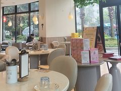 -必胜客(大坪英利店)