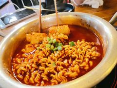 鱼饼泡面-包装马车·韩国料理·포장마차