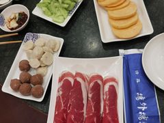 -楼外楼肥羊木炭火锅居(乐群街店)