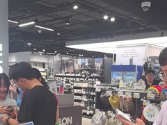 -迪卡侬(环球港店)