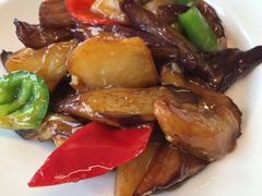 地三鲜-关东小磨东北菜(上海长风大悦城店)