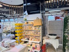 -郑在DIY·潮玩银饰绘画手作(中央大道旗舰店)