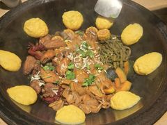 -万里闯关东铁锅炖菜馆(高新旗舰店)