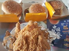 -华莱士·全鸡汉堡(五号路店)