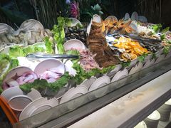 -海吃海喝海鲜烤肉餐厅