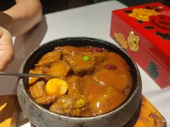 石墨黑方-千百味红餐厅·江西菜(绿地双子塔店)