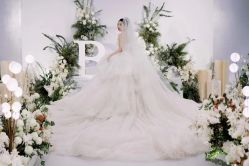 -Lady  Jane高端婚纱礼服馆