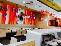 大堂-麦当劳(盐城世纪大道得来速店)