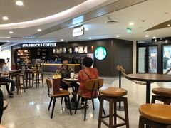 -星巴克(六合路店)