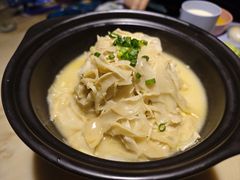 -佬麻雀·新湘菜(东方宝泰店)
