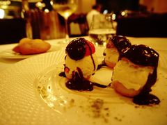 尚蒂伊奶油泡芙-福楼法餐厅FLO