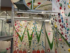 -绿壁虎攀岩基地(Tcar店)