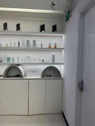 -JNK皮肤管理中心