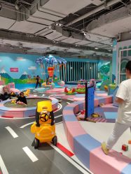 -利奥梦幻主题乐园(爱琴海购物公园店)
