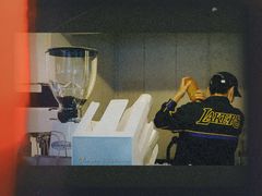 -happy coffee roastery