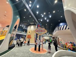 -奈尔宝·儿童乐园·亲子餐厅(鄞州万达店)