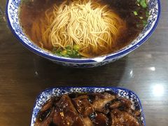 红汤面底-裕兴记•蟹黄面馆(人民广场店)