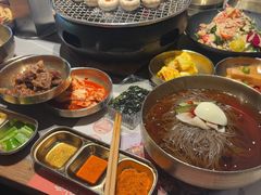 -草家酱蟹炭火烤肉店(珲春南路一店)