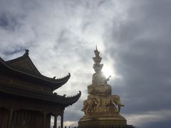 -峨嵋山金顶