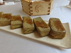香煎灵芝黑豆腐-鹿鸣酒家(越秀店)
