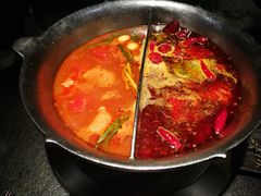 -湊湊火锅·茶憩(新中关购物中心店)