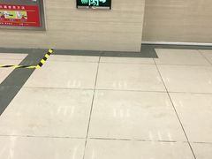 -上海市闵行区中心医院·停车场
