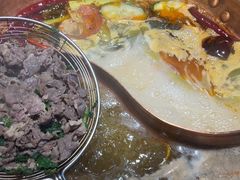 -洱火云南酸菜牛肉火锅(石景山当代商城店)