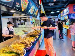 -八一好吃街·高品美食广场