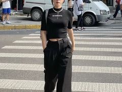 -枫叶小镇奥特莱斯