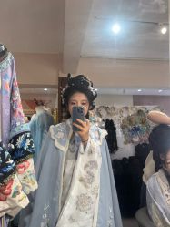 -一揽芳华汉服旗袍体验馆(拙政园店)