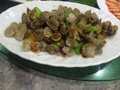 -四川小胡子海鲜(丁村万人海鲜广场店)