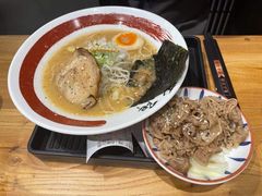 -雷门拉面·现熬骨汤(凯德来福士店)