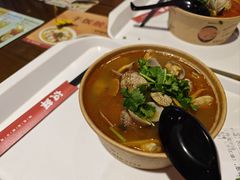 -何记花甲(海岸城旗舰店)