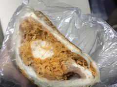 芋泥肉松面包-野上麦田(中贸广场店)