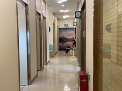 -维乐口腔(美维云门诊陆家嘴店)