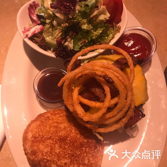 the cheesecake factory 芝樂坊餐廳