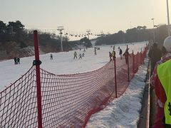 -蓟洲国际滑雪场