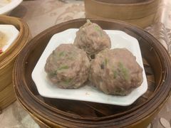 凉瓜牛肉球-新兴家喻酒家·羊城名宴(昌岗店)