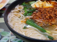 -桥香园正宗过桥米线(机场五店)