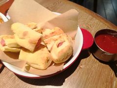 -必胜客(大悦城店)