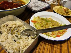 -马路牙子地桌烤肉(工体店)