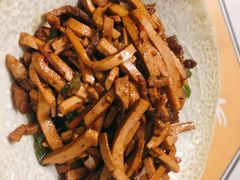 香干肉丝-75幢私房菜馆
